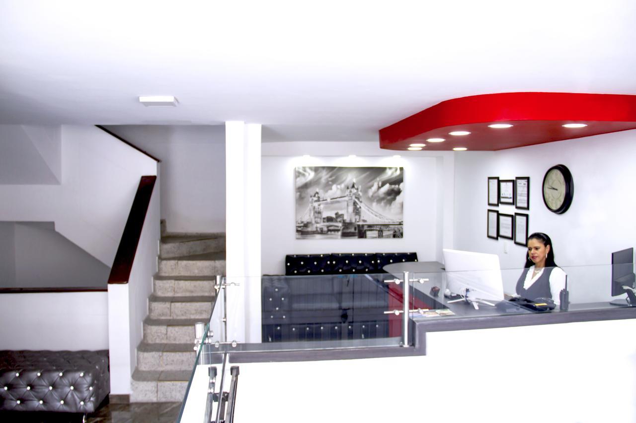Hotel Torre De Granada à Cali Extérieur photo