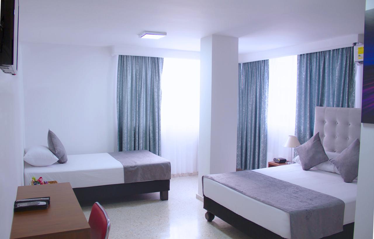 Hotel Torre De Granada à Cali Extérieur photo