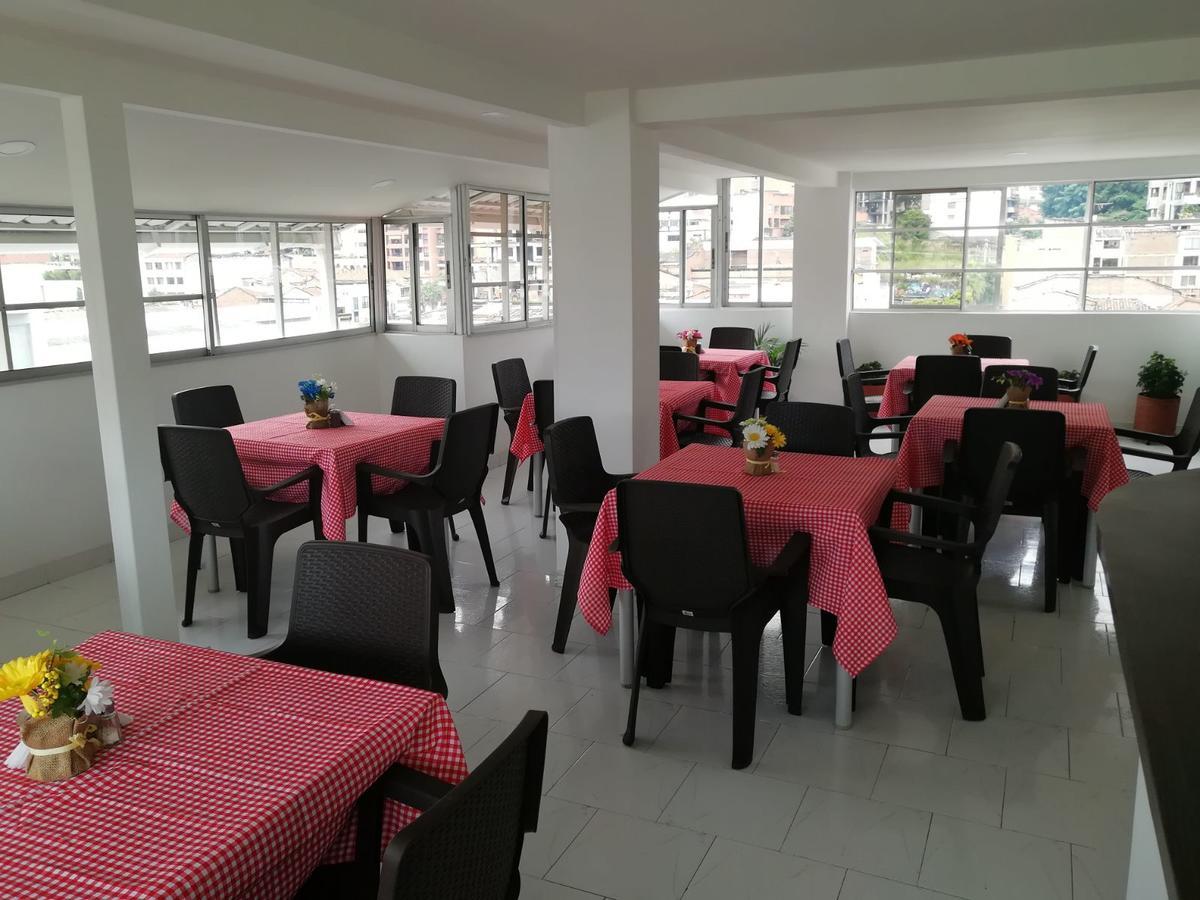 Hotel Torre De Granada à Cali Extérieur photo